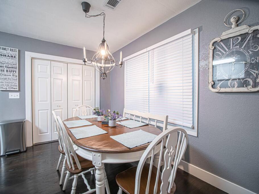 Homey Bungalow Convenient To Marietta And I-75! المظهر الخارجي الصورة
